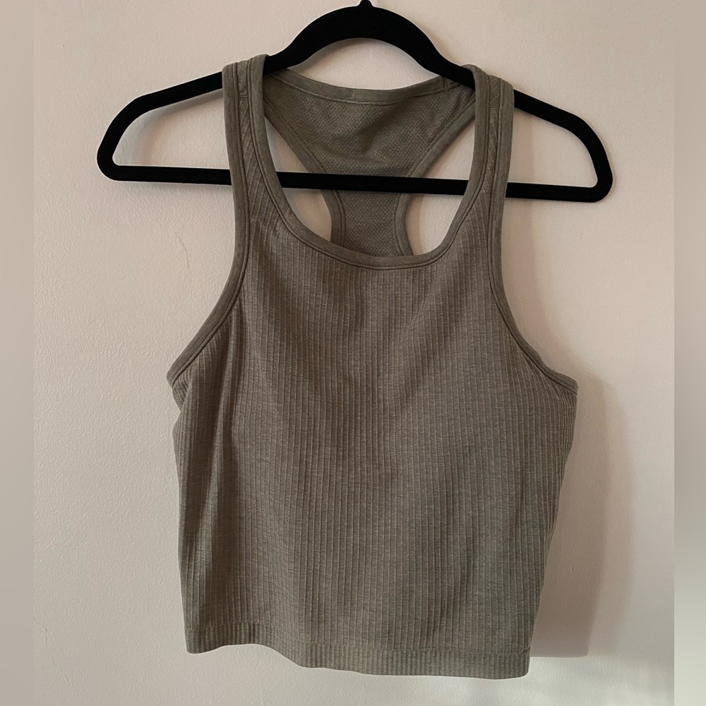 Women’s Lululemon Ebb to Street Cropped Racerback Tank Top Size 12 Taupe